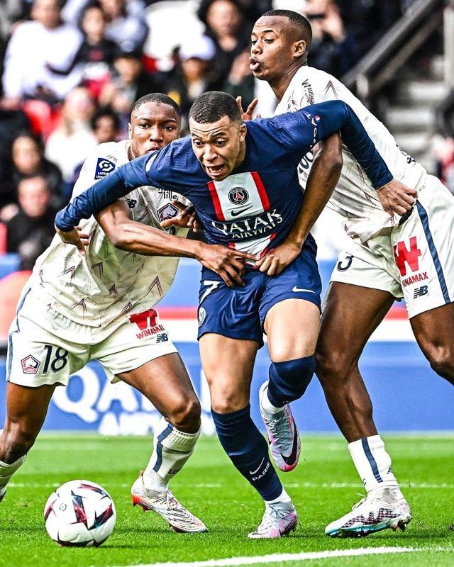 开云官方网站-【法甲】马儿伤退，姆总双响，梅西绝杀，巴黎4比3里尔