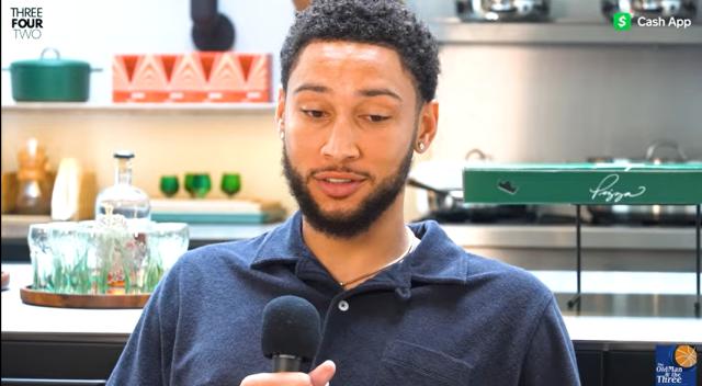 开云官方网站-西蒙斯亲述（上）：季后赛想复出 背伤发作动弹不得